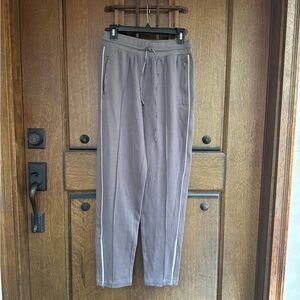 Free People Men’s Gray Sweat Pants With Elastic Waistband Size S